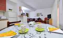 Baška Voda apartman za 4 osobe - Apartman Jurišić / 03