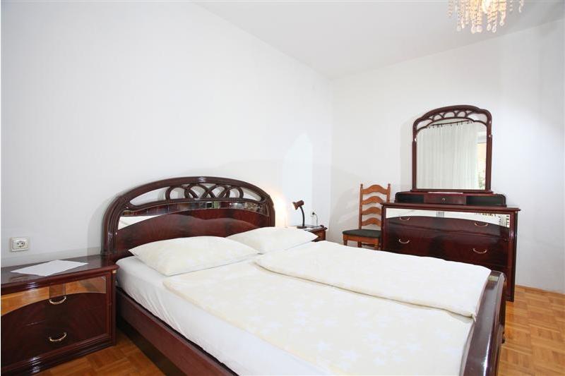 Makarska povoljni apartmani za 4 osobe - Apartman Marita A4 / 09