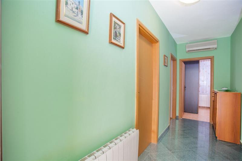 Makarska povoljni apartmani za 4 osobe - Apartman Marita A4 / 12