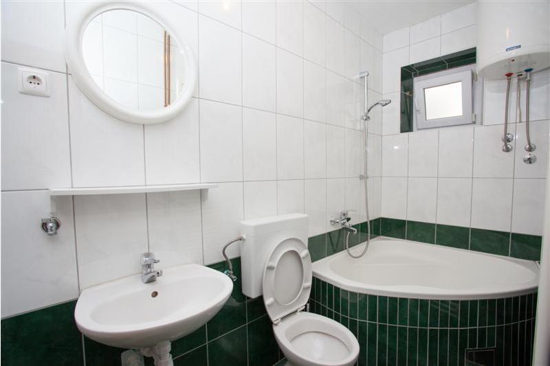 Makarska povoljni apartmani za 4 osobe - Apartman Marita A4 / 13