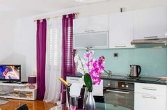 Makarska Apartmani uz More - Apartman Vesela A2 /  06